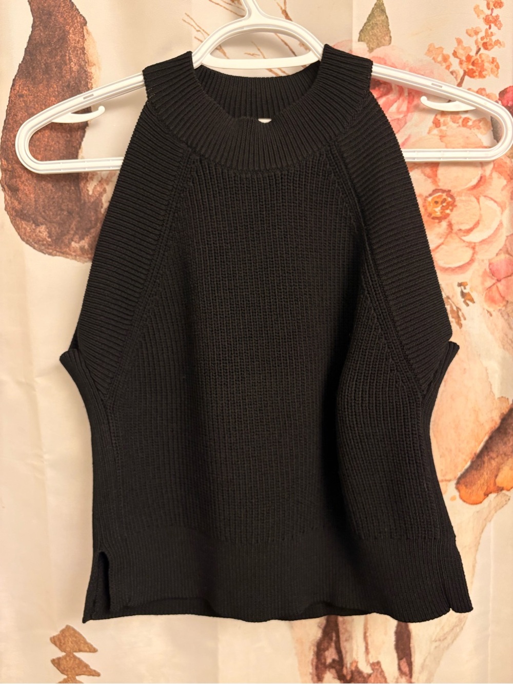 Medium Black Sleeveless Knit Sweater Top